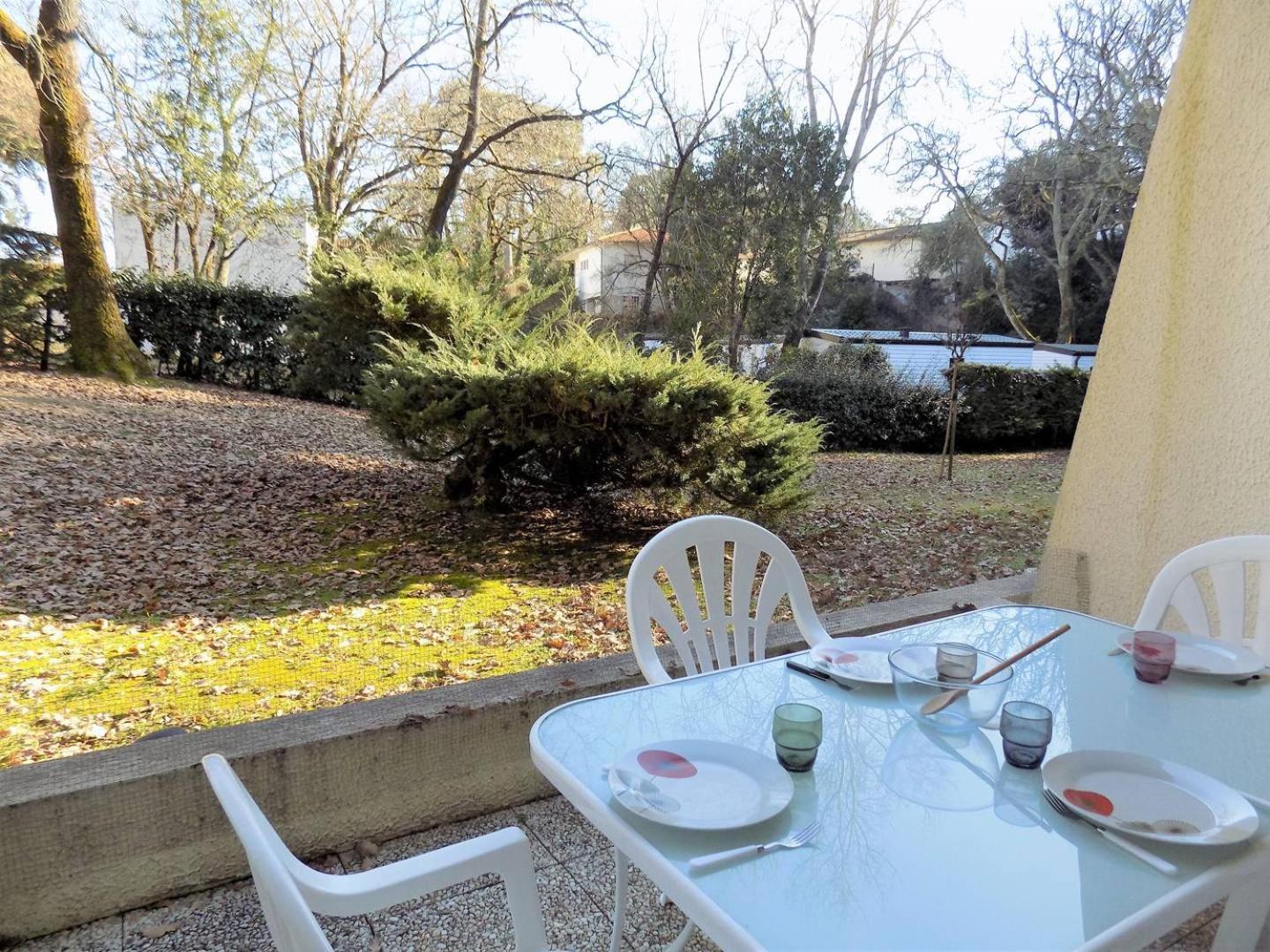 Saint Georges De Didonne - Studio Cabine - Residence Boisee Proche Plage ภายนอก รูปภาพ