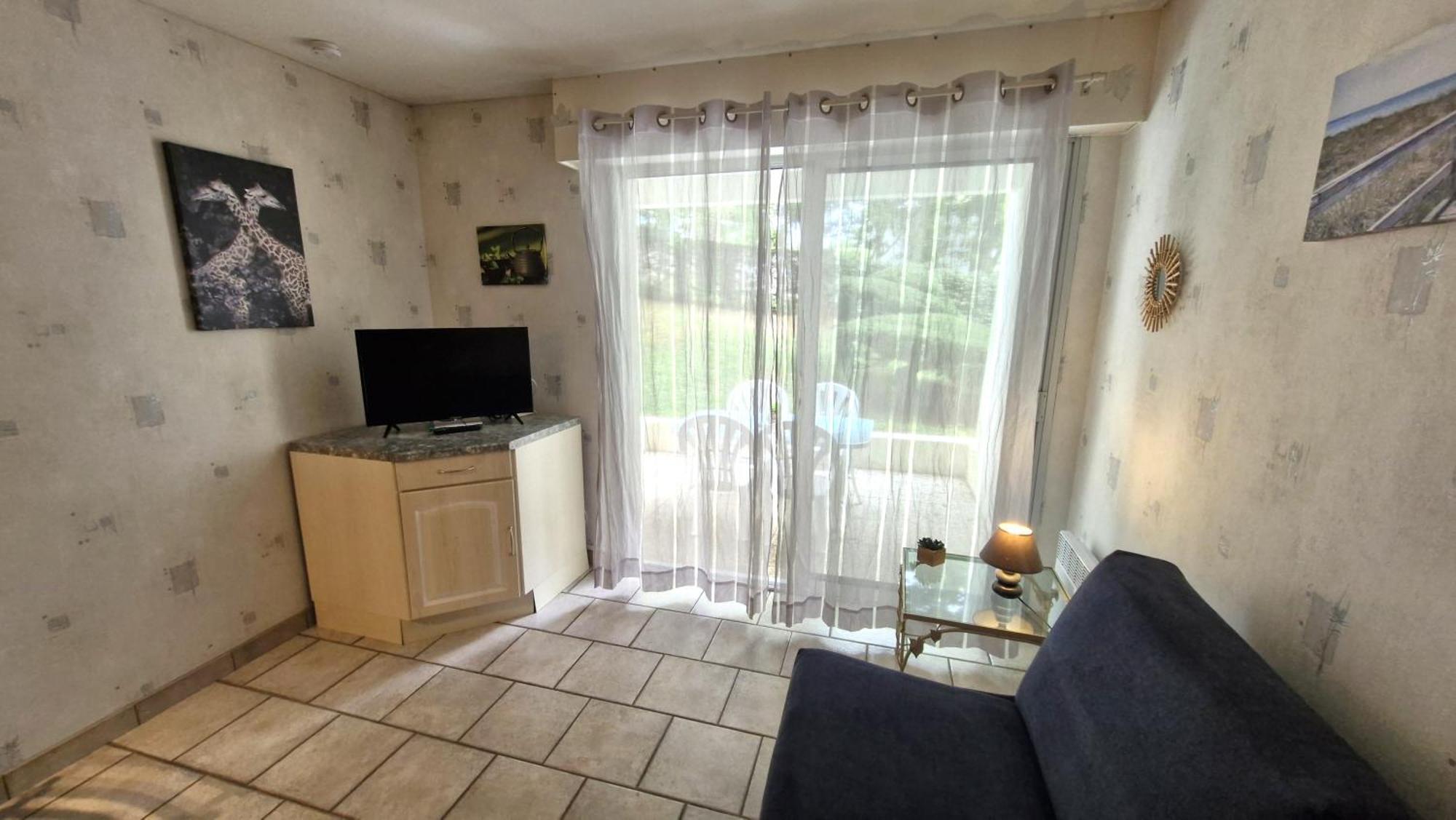 Saint Georges De Didonne - Studio Cabine - Residence Boisee Proche Plage ภายนอก รูปภาพ